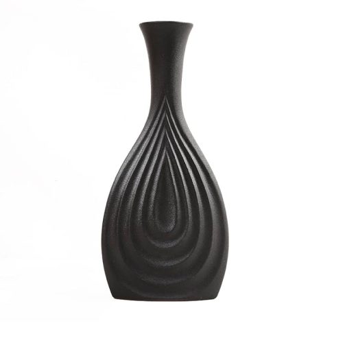 vase-céramique-noir-minimaliste-3