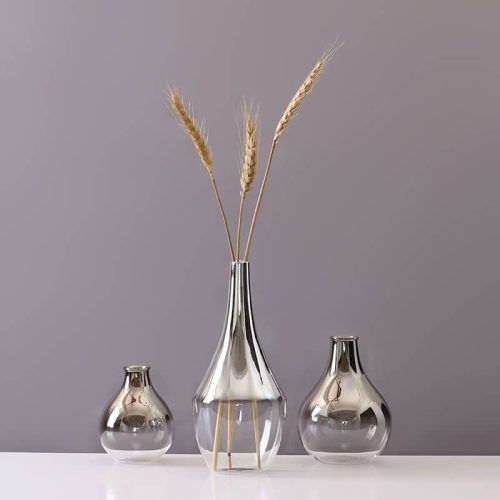 vase-transparent-minimaliste-argenté-forme-bouteille-8